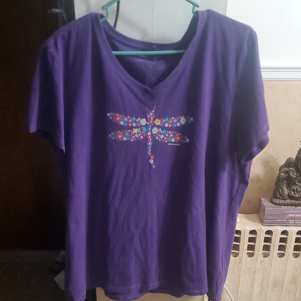 Life Is Good Purple Tee with Dragonfly Design great condition